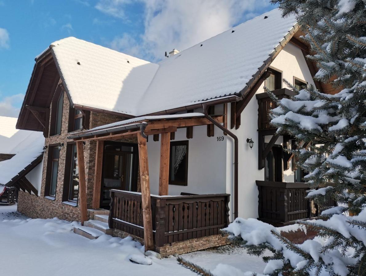 Apartmanovy Dom Vila Maros Pavčina Lehota Buitenkant foto