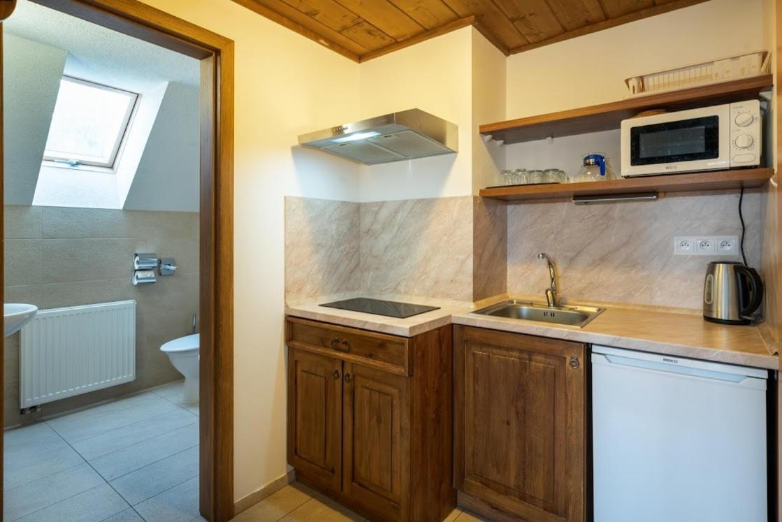Apartmanovy Dom Vila Maros Pavčina Lehota Buitenkant foto