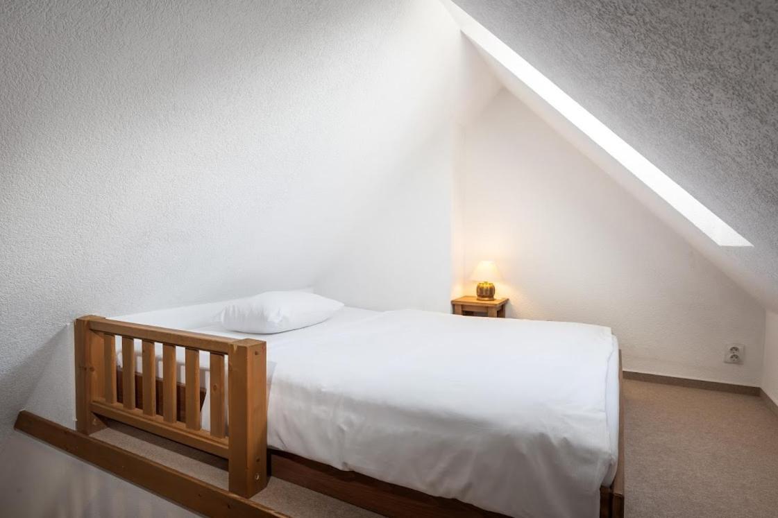 Apartmanovy Dom Vila Maros Pavčina Lehota Buitenkant foto