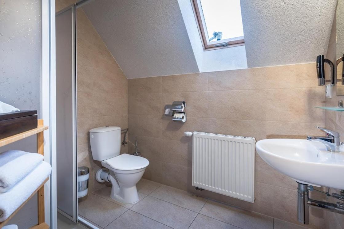 Apartmanovy Dom Vila Maros Pavčina Lehota Buitenkant foto