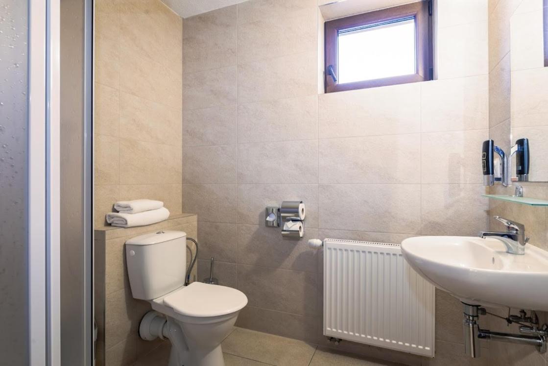 Apartmanovy Dom Vila Maros Pavčina Lehota Buitenkant foto